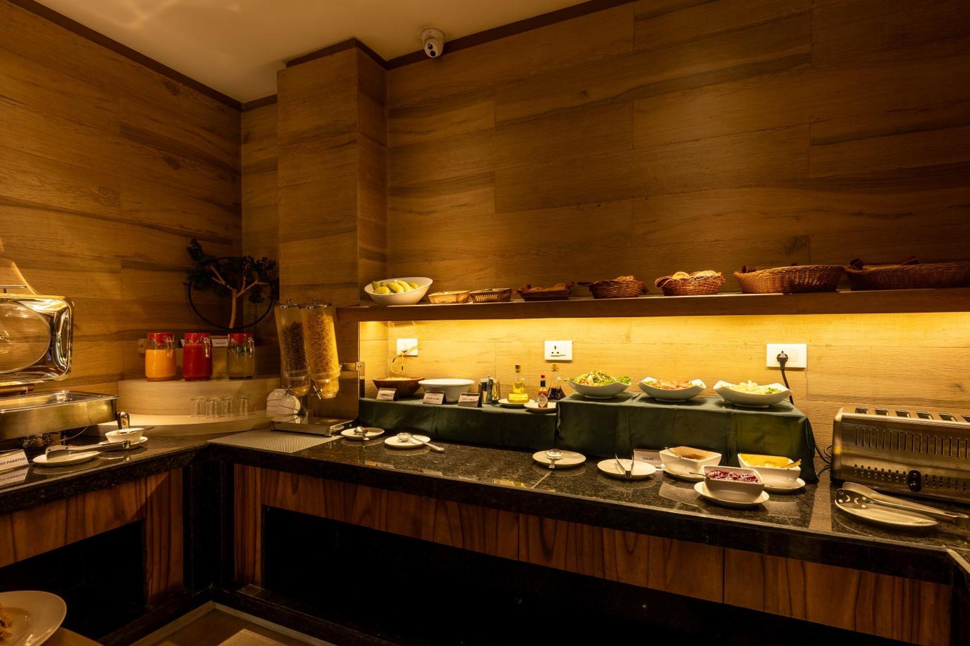 Arushi Boutique Hotel Катманду Екстер'єр фото